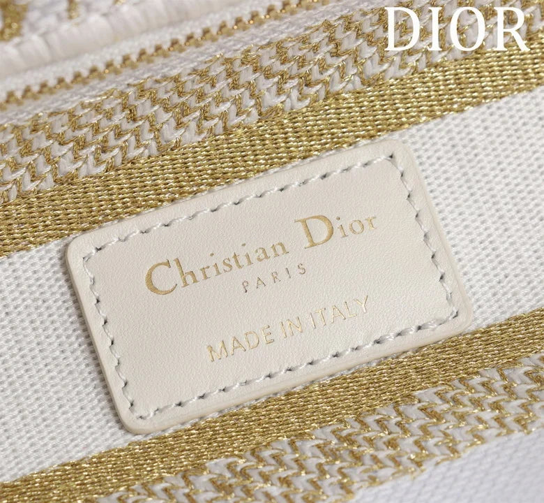 Dior - handbag