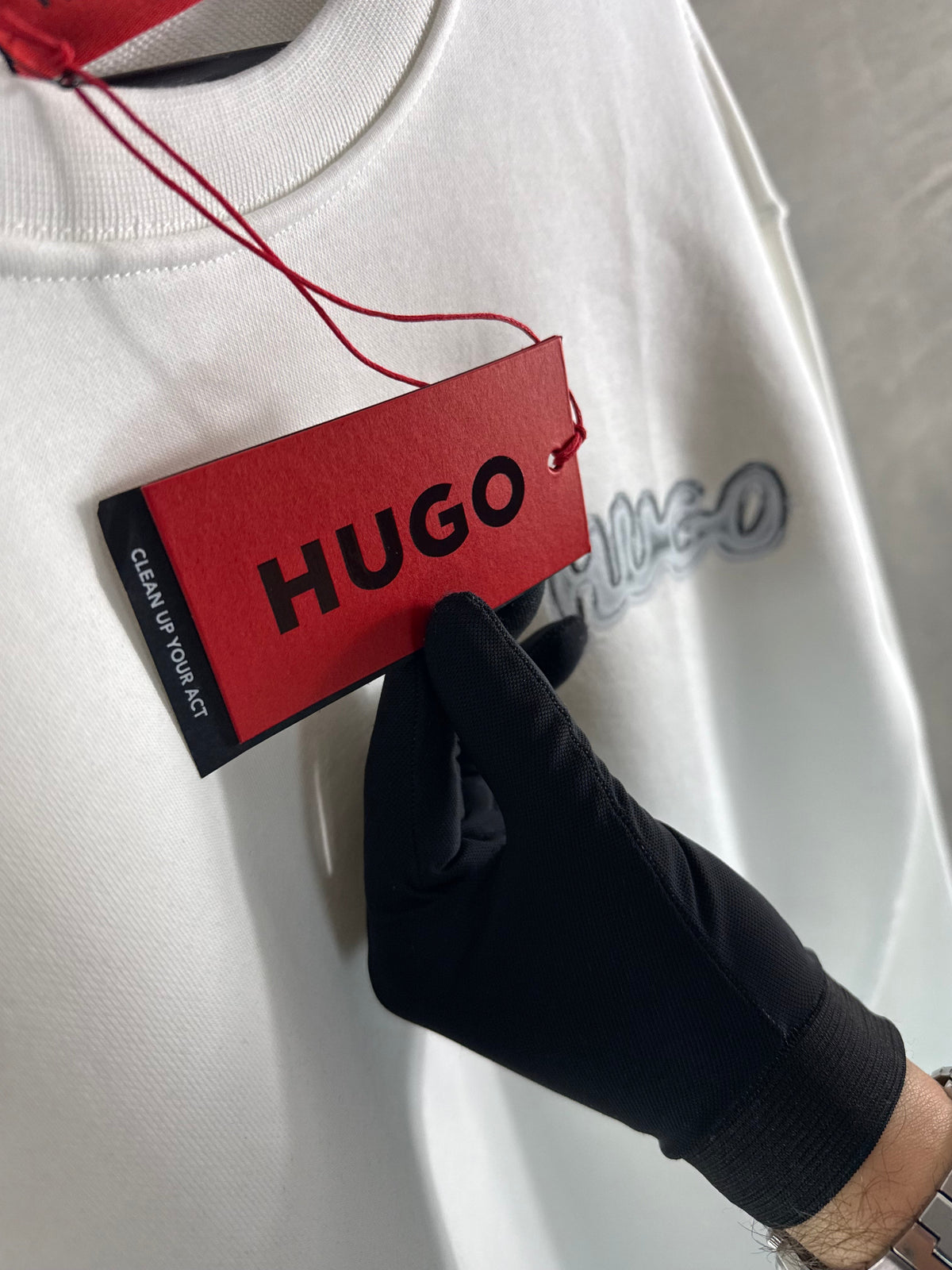 Man - Hugo White Shirt