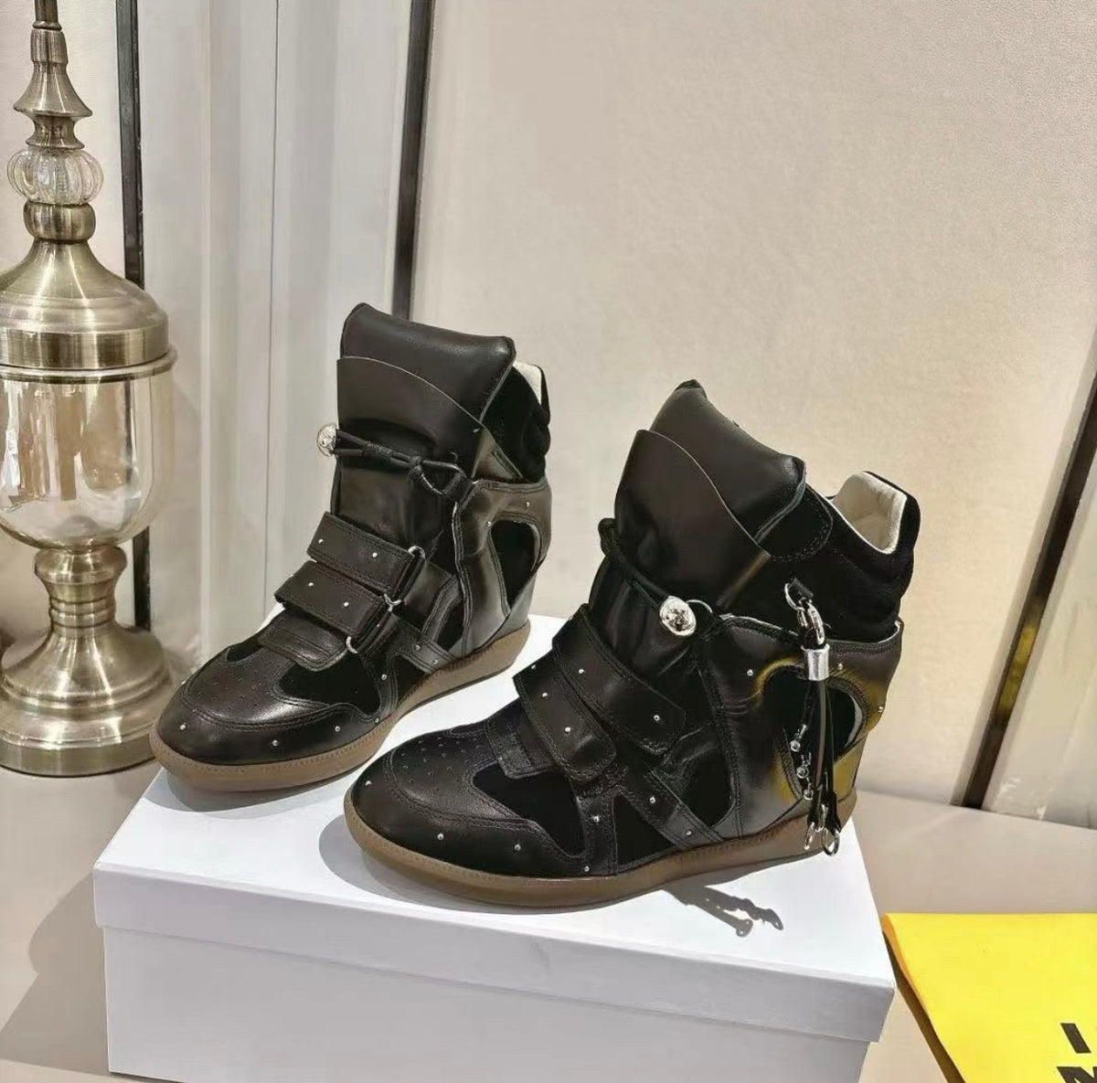 Isabel Marant - Black & Silver