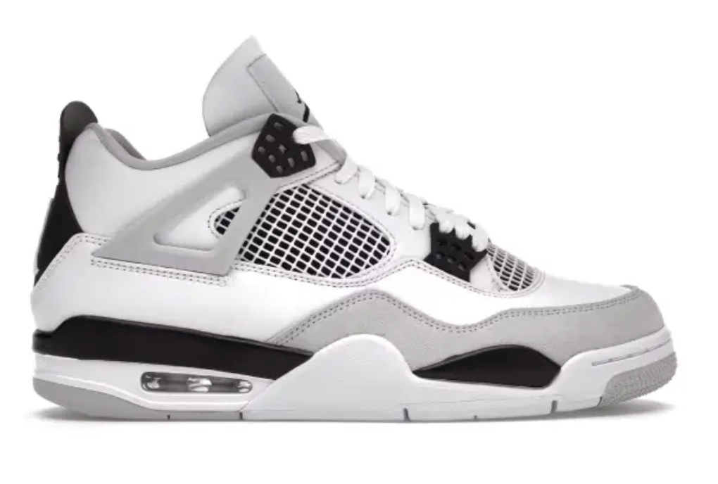 Jordan 4 - Military Black