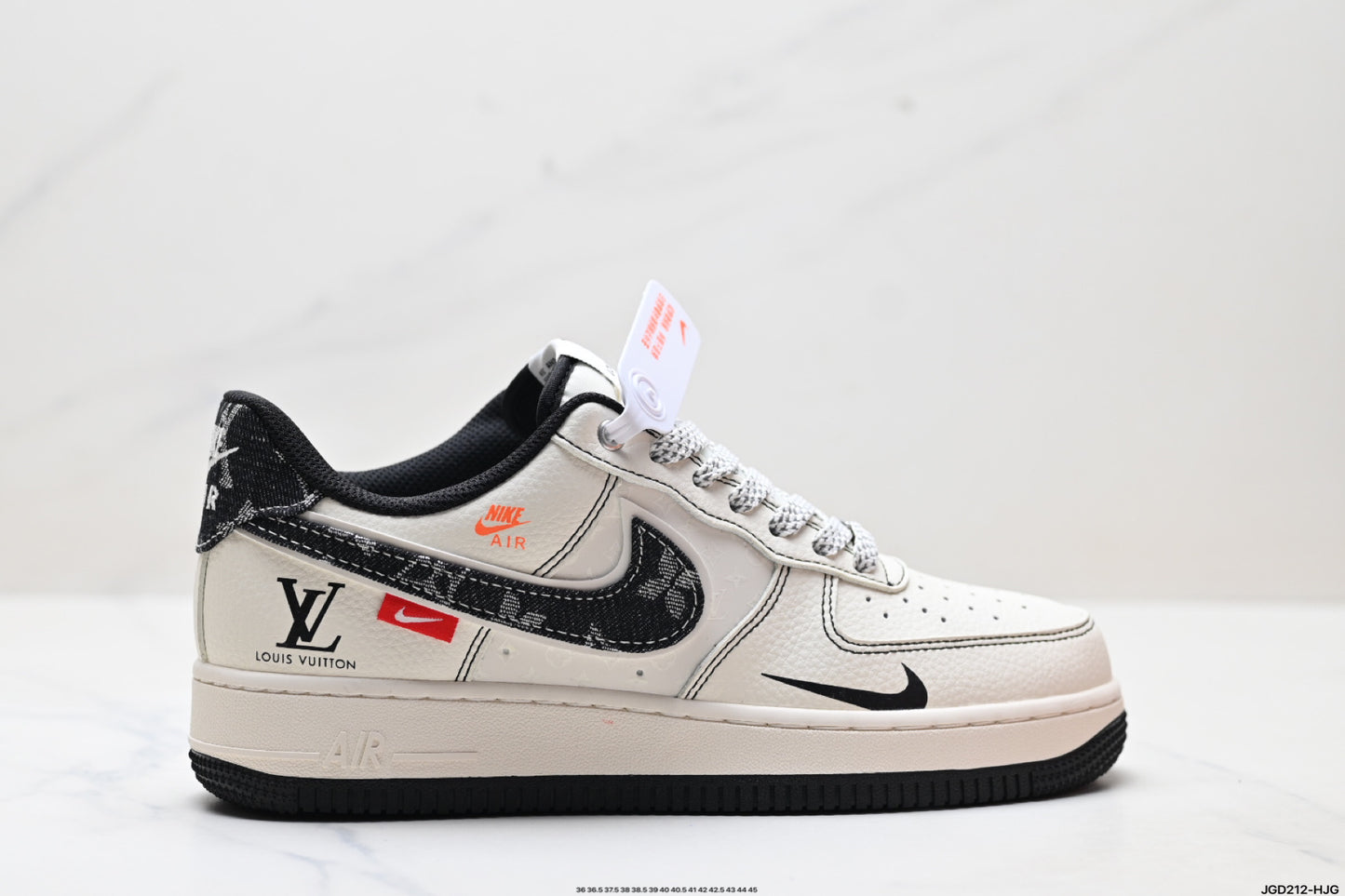 Louis Vuitton x Speedy Design - White