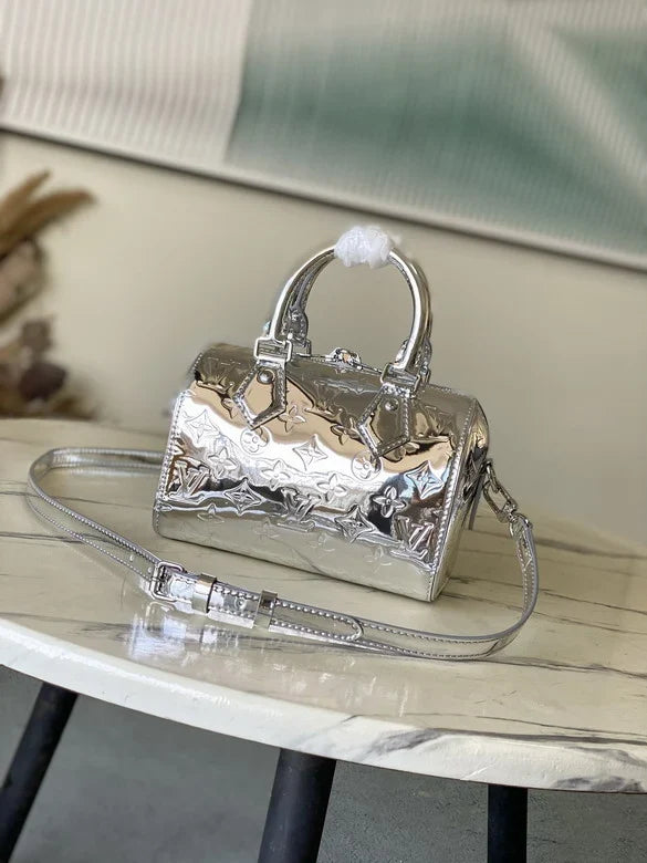 Louis Vuitton - Tasche