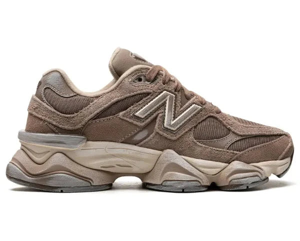 New Balance - Brown