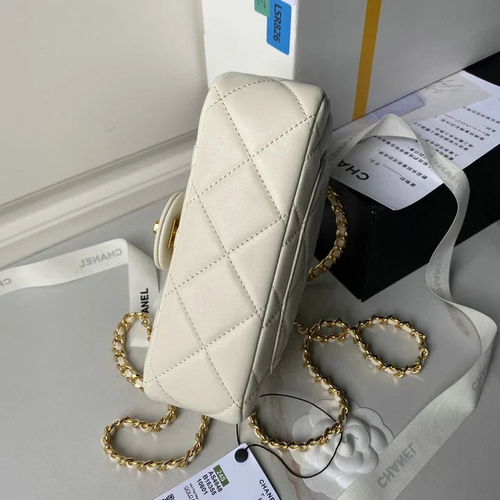 Chanel - handbag
