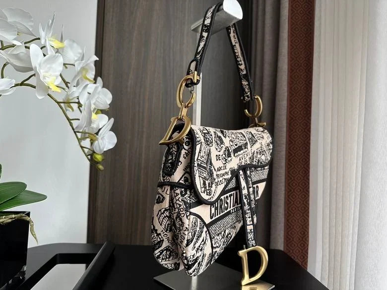 Dior - handbag