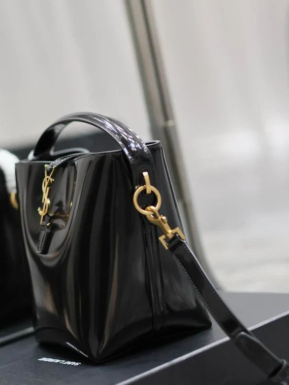 YSL - bag - black