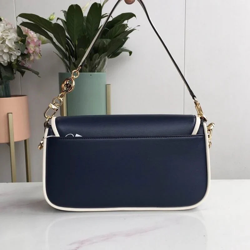 Michael Kors - handbag