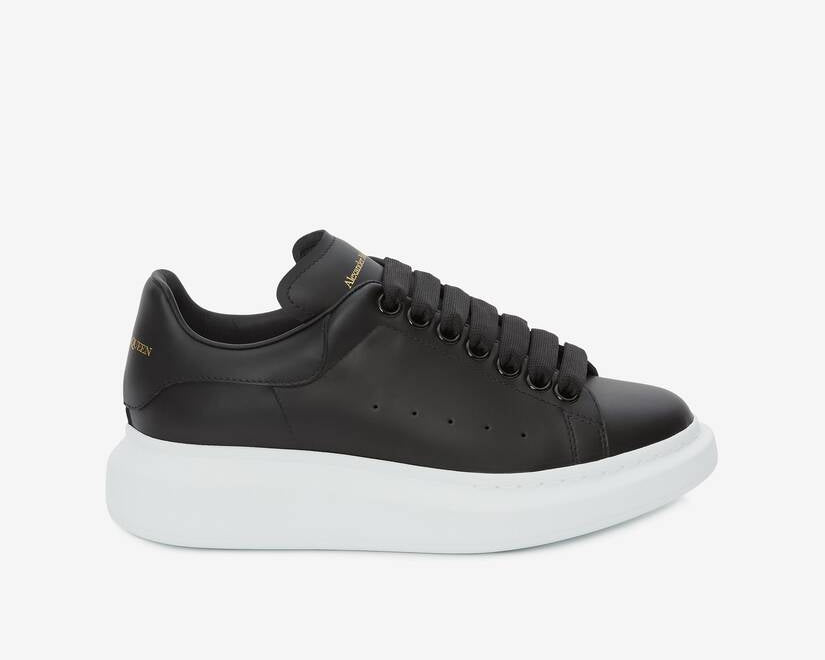 McQueen - Black White