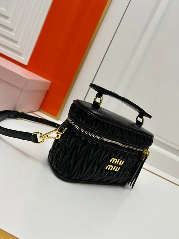 Miu miu - Make-up - schwarz