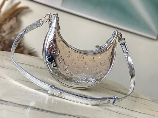 Louis Vuitton - bag