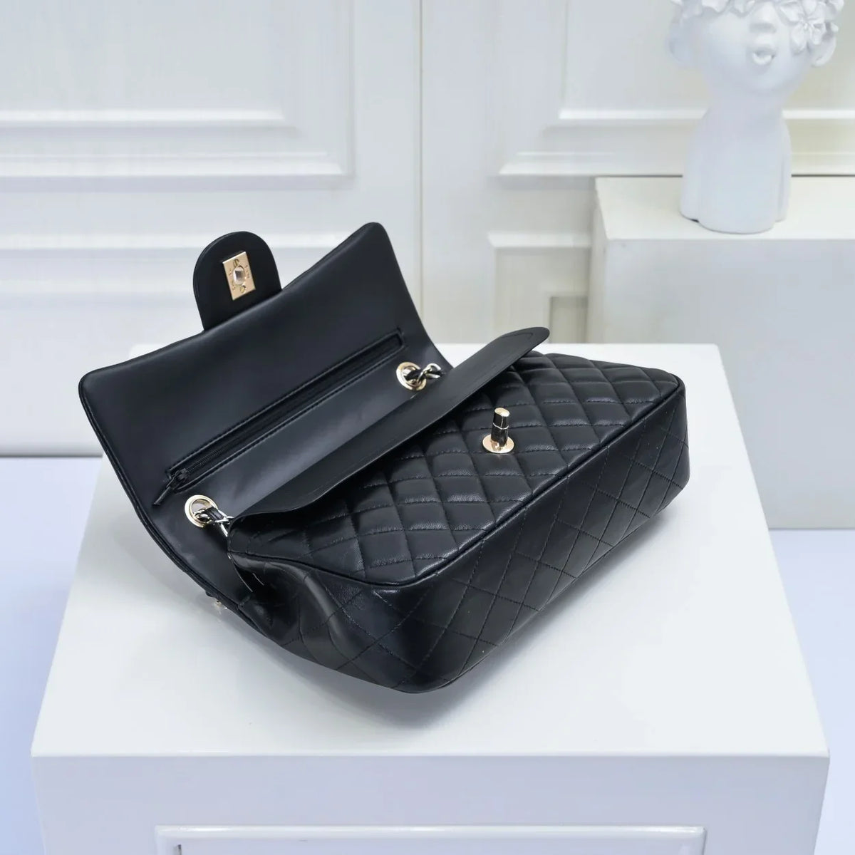 Chanel - handbag