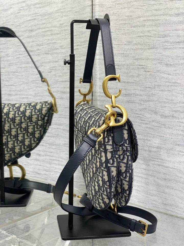 Dior - handbag