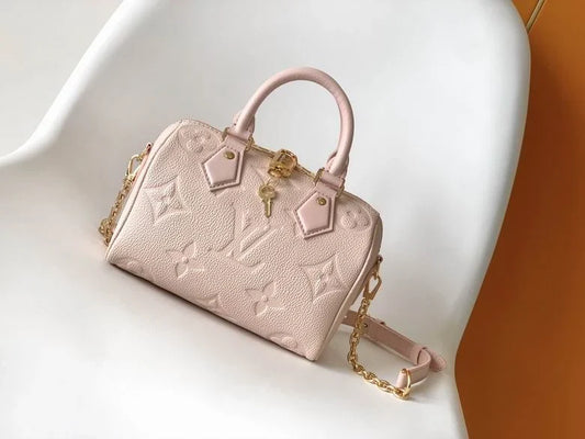 Louis Vuitton - bag