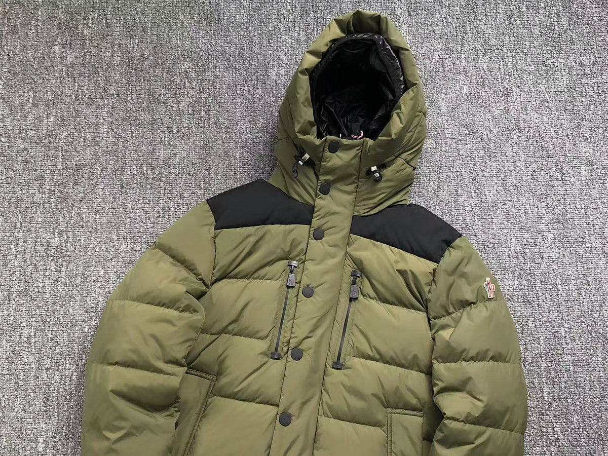 Moncler - jacket - green