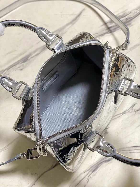 Louis Vuitton - Tasche