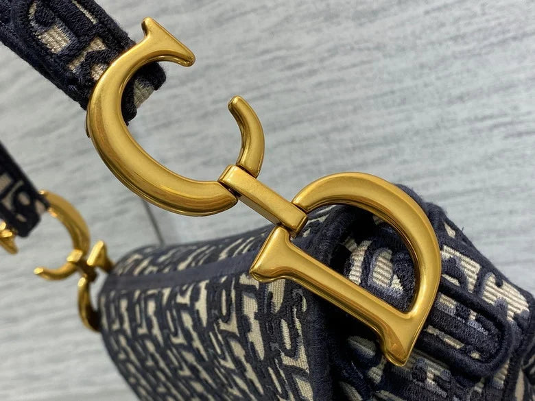 Dior - handbag