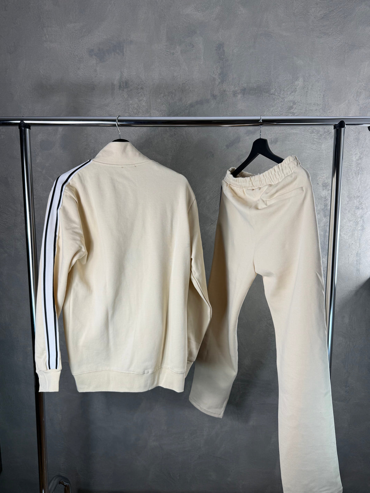 Herren – beiger Balenciaga-Trainingsanzug
