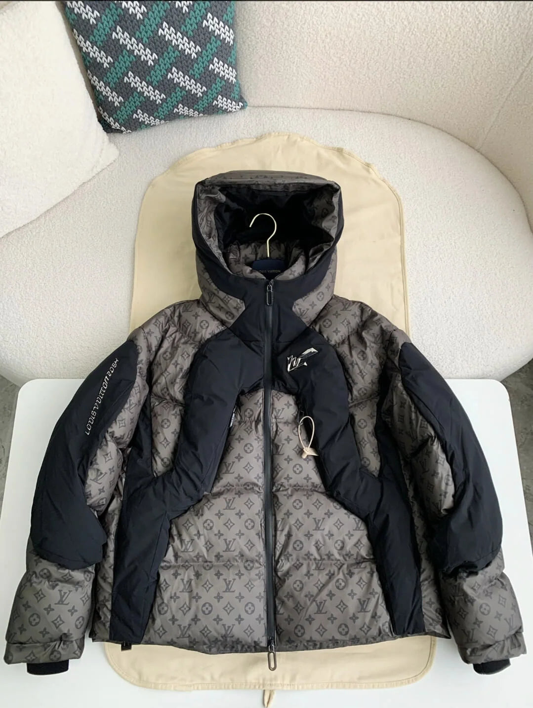 Louis Vuitton x Virgil Abloh - Grey Jacket