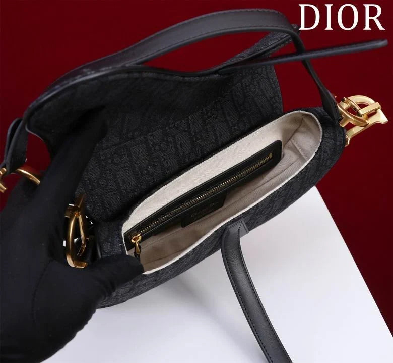 Dior - handbag