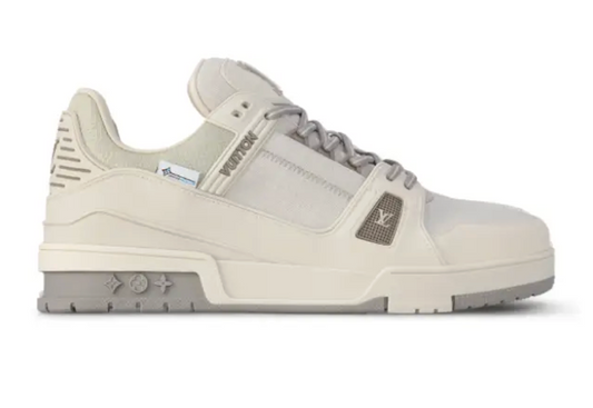 Louis Vuitton - Gray Signature