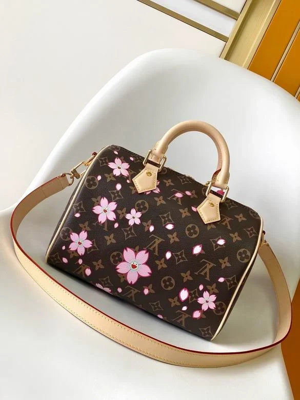 Louis Vuitton - bag