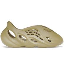 Yeezy Foam Runner - Sulfur
